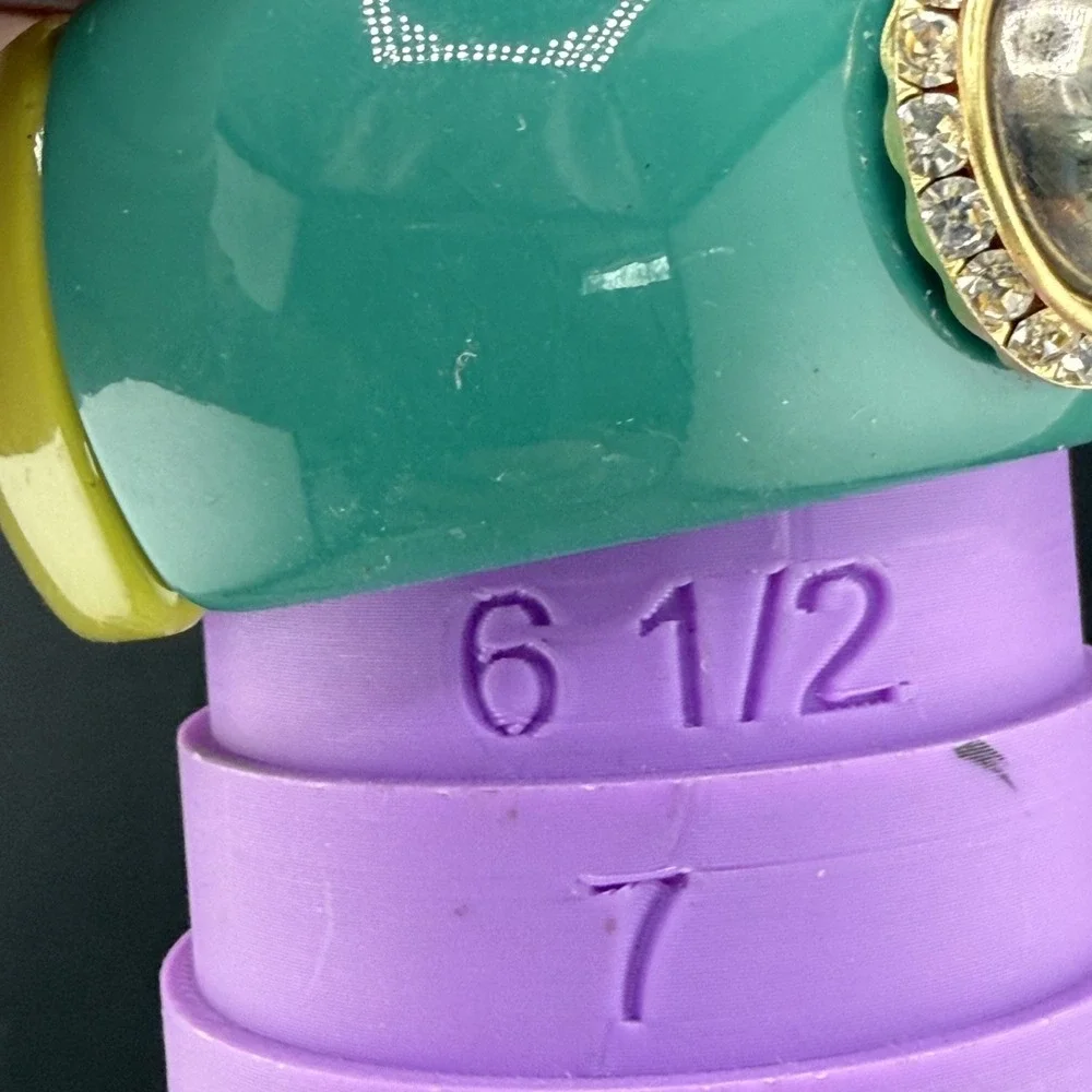 Vintage John‎ Wind Bangle Bracelet Acrylic Teal Chunky Signed 6.5